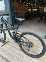 Giant Giant Reign 29 2022 L - obrazek 3